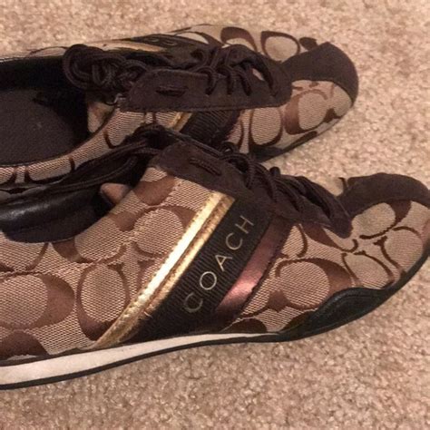 real coach shoe fake coach shoe